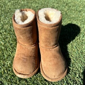 Cozy Tan Shearling Boots